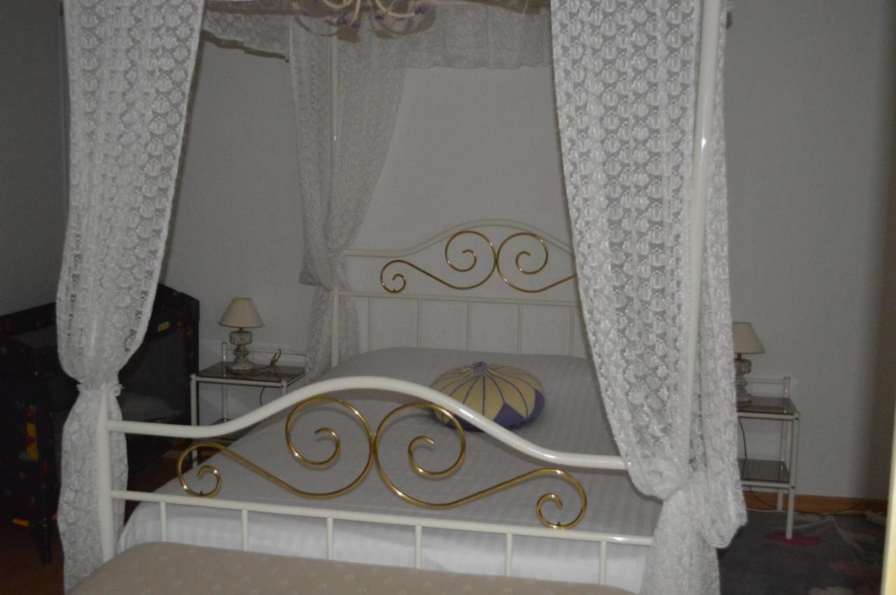 Les Gites De La Chapiniere Châteauvieux Kültér fotó